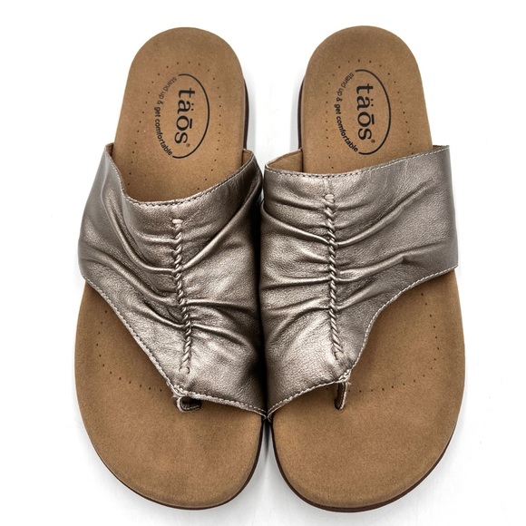 Women’s Taos Gift 2 Sandals Champagne Color Size 10 - Picture 1 of 13